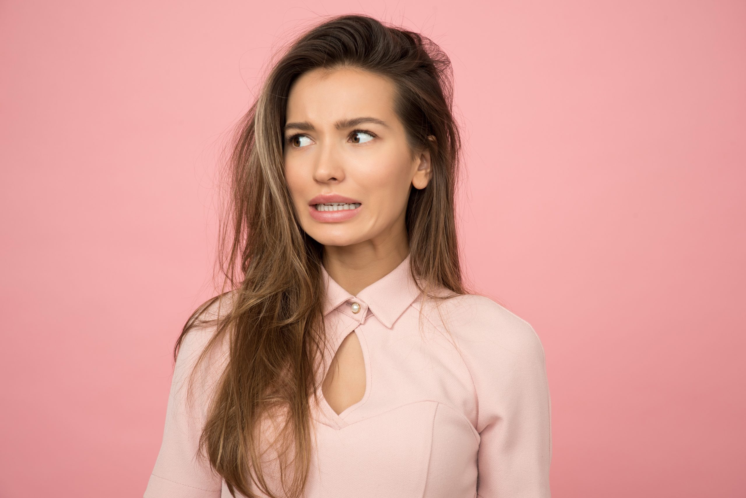 You Need to Know This Before You Get a Chin Implant